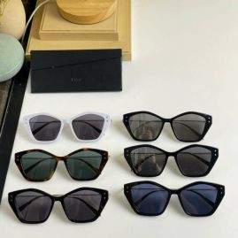 Picture of Dior Sunglasses _SKUfw54044433fw